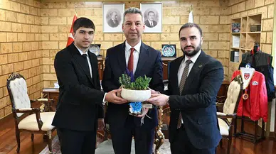 Gençlik Meclisi’nden Rektör Okumuş’a Hayırlı Olsun
