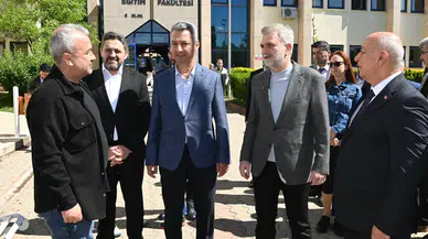 İstiklal Üniversitesi Rektörü Bakan'dan YKS Adaylarına Büyük Destek