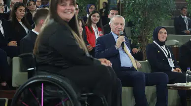 Erdoğan: Gençler Türkiye Yüzyılı'nın En Güçlü Taşıyıcısı