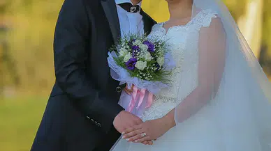 Yargıtay'dan Cimri Eşe Emsal Boşanma Kararı Geldi