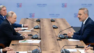 Dışişleri Bakanı Fidan, Putin ile Kazan'da Bir Araya Geldi