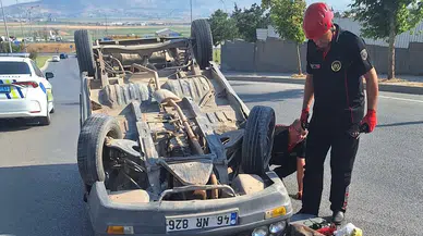 Kahramanmaraş'ta Takla Atan Otomobilde 2 Yaralı!