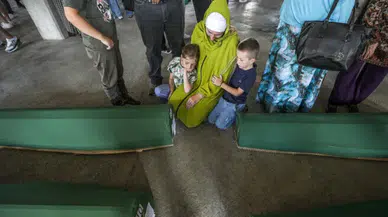 Srebrenitsa Soykırımı'nın 31. Yılında Acılar Yeniden Hatırlandı