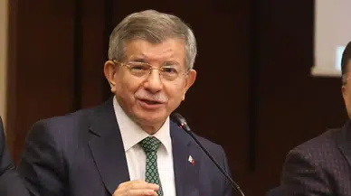 Davutoğlu’ndan Sürpriz Karar: Gelecek Partisi Feshediliyor