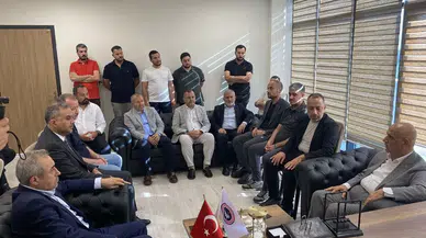 AK Parti Heyeti İstiklalspor'un Yeni Yönetimini Ziyaret Etti