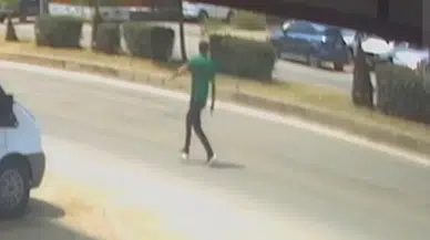 Adliye Önünde Silahlı Kavga: 2 Yaralı
