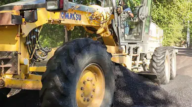 Andırın’da Afet Sonrası Yol Seferberliği: 175 Ton Bitüm Desteği