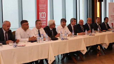 Turan Akpınar Başkanlığında Eğitim Zirvesi