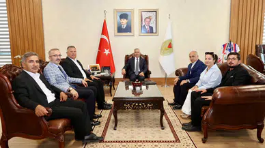 Vali Ünlüer, Muhtarlar Sendikası Heyetini Makamında Ağırladı