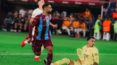 Trabzonspor İlk Yarıda Galatasaray’a Üç Gol Attı: 3-0