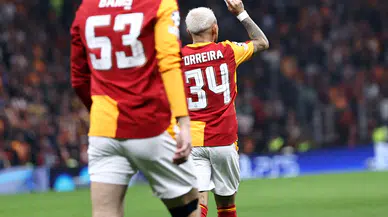 Galatasaray Öne Geçtiği Maçta Barcelona’ya 1-4 Yenildi