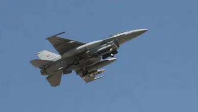 Yapay Zeka F-16 Uçurdu!