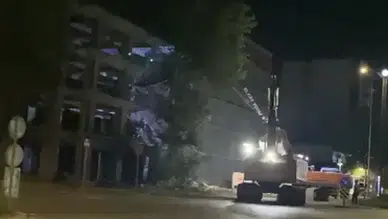 Trabzon Bulvarı'nda Kalan Son Yapı da Yıkıldı!