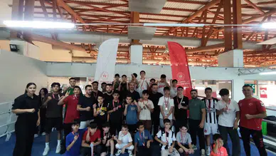 Kahramanmaraş'ta 30 Ağustos Boks Müsabakalarında 50 Sporcu Ringe Çıktı