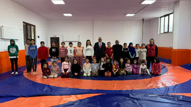Başkan Cüce'den Güreş Kulübü'ne Ziyaret