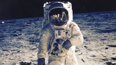 Çin Ay'daki Sırrı Ortaya Çıkardı!