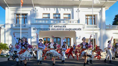 Sanatseverler Tarihin Kalbinde Büyüleyici Bir Atmosferde Buluştu