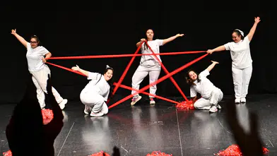 Antalya Muratpaşa'da hayatı paylaşmaya engel yok