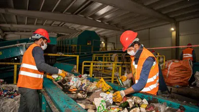 Akdeniz'i kirleten 12 gemiye 92 milyon lira ceza kesildi