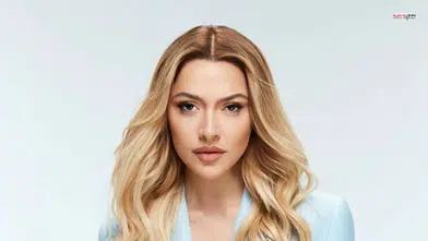 Hadise Sessiz Kalmadı; İran'daki Halkın Yanındayım
