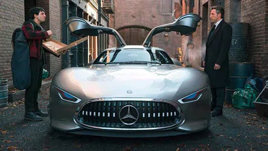 Mercedes, Batman'e sponsor oldu! İşte Bruce Wayne'in yeni oyuncağı: AMG Vision GT