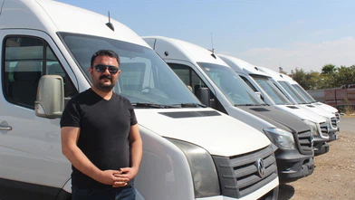 Otomobillerde peş peşe indirim!