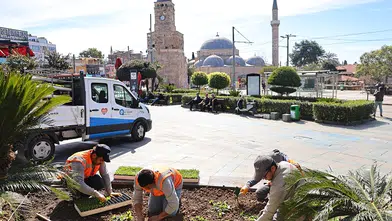 4 milyon yazlık çiçekle bahara hazırlanıyor