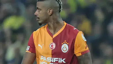Lidere İlk Yarıda Antalya Şoku