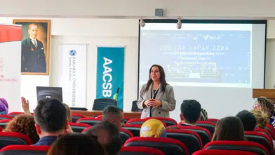 "Aileler İçin Eğitim Fırsatları: 'Aileyle Öğreniyoruz' Projesi Çalıştayı Gerçekleştirildi"