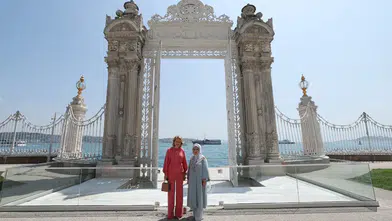 Emine Erdoğan ve Kraliçe Mathilde Dolmabahçe’de Buluştu