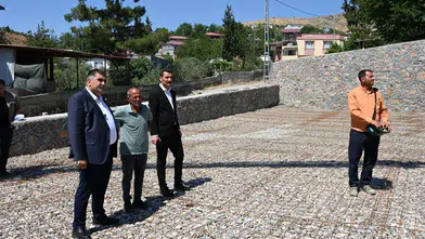 Başkan Karaca Ceceli'de Sahaya İndi! Taziye Evinde Çalışmalar Hızlandı
