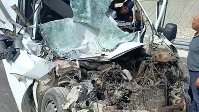 Tekir-Kurucuova Yolunda Kaza: Araçta Sıkışan Yaralı Kurtarıldı