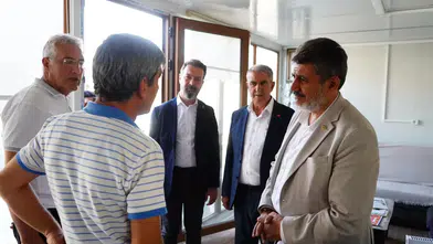 Milletvekili Debgici Ekinözü’nde Esnafı Dinledi