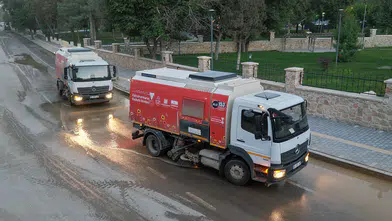 Pınarbaşı Caddesi Baştan Sona Temizlendi