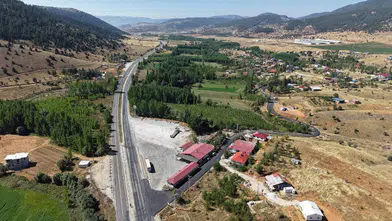 Göksun’da 2 Kilometrelik Yol Baştan Sona Yenileniyor
