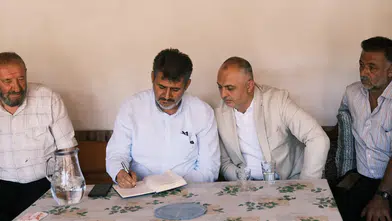 Milletvekili Debgici Andırın’da Vatandaşlarla Buluştu