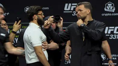 Arman Tsarukyan - Ruffy İle Karşı Karşıya! UFC 331 Nereden İzlenir?