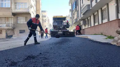 Kahramanmaraş Yenişehir Mahallesi’nde asfalt çalışması sürüyor