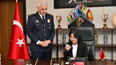 Çocuklar Emniyet Müdürlüğü Makamını Devraldı