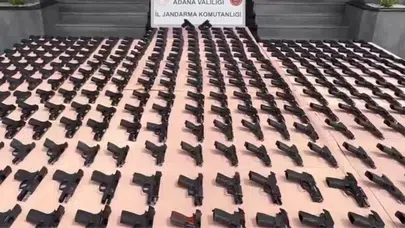 Jandarma'dan büyük başarı: 1.107 ruhsatsız silah ele geçirildi!