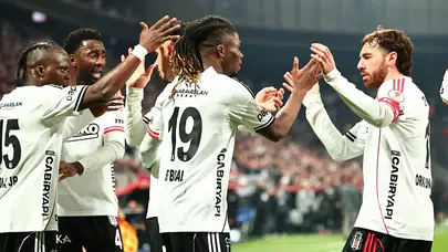 Beşiktaş, Türkiye Kupası'nda Yarı Finale Yükseldi! (Beşiktaş 3-0 Alanyaspor)
