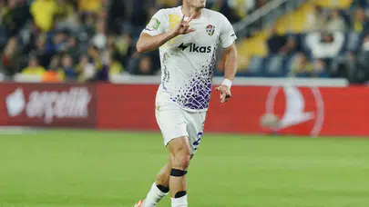 Kadıköy'de Gol Yağmuru: Eyüpspor Kabustan Uyanarak Ligde Kaldı