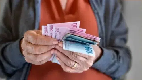 Emekli Maaşı Ve İkramiyelerde Ödeme Takvimi Açıklandı