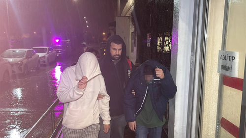 Adana'da bıçaklı saldırıda 17 yaşındaki genç hayatını kaybetti