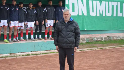 Küme Düşer Denilen Takıma Teknik Direktörden Muhteşem Dokunuş