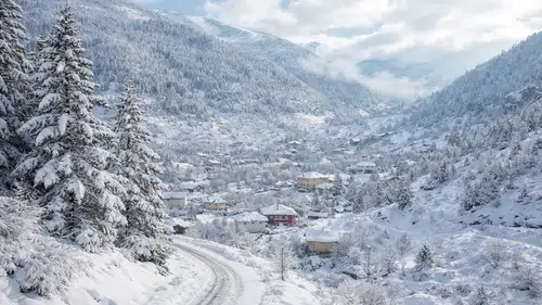 Kahramanmaraş'ta Nisan Ayında Gelen Sürpriz: Yükseklerde Kar Etkisi
