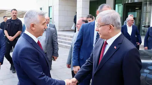 Vali Ünlüer, Ahmet Davutoğlu’nu Makamında Ağırladı