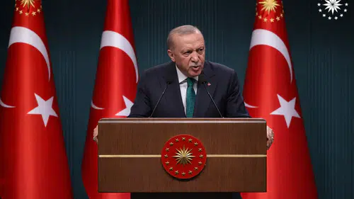 Türkiye Yeni Dönemin Parlayan Yıldızı Olma Yolunda