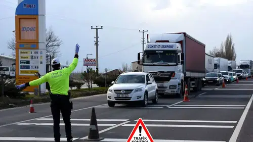 Yoğun denetimde 28 bin araç kontrol edildi: 120 araç trafikten men edildi!