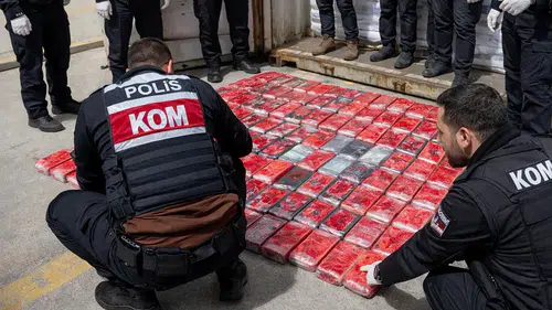 Dev Operasyonla 106 Kg Kokain Ele Geçirildi